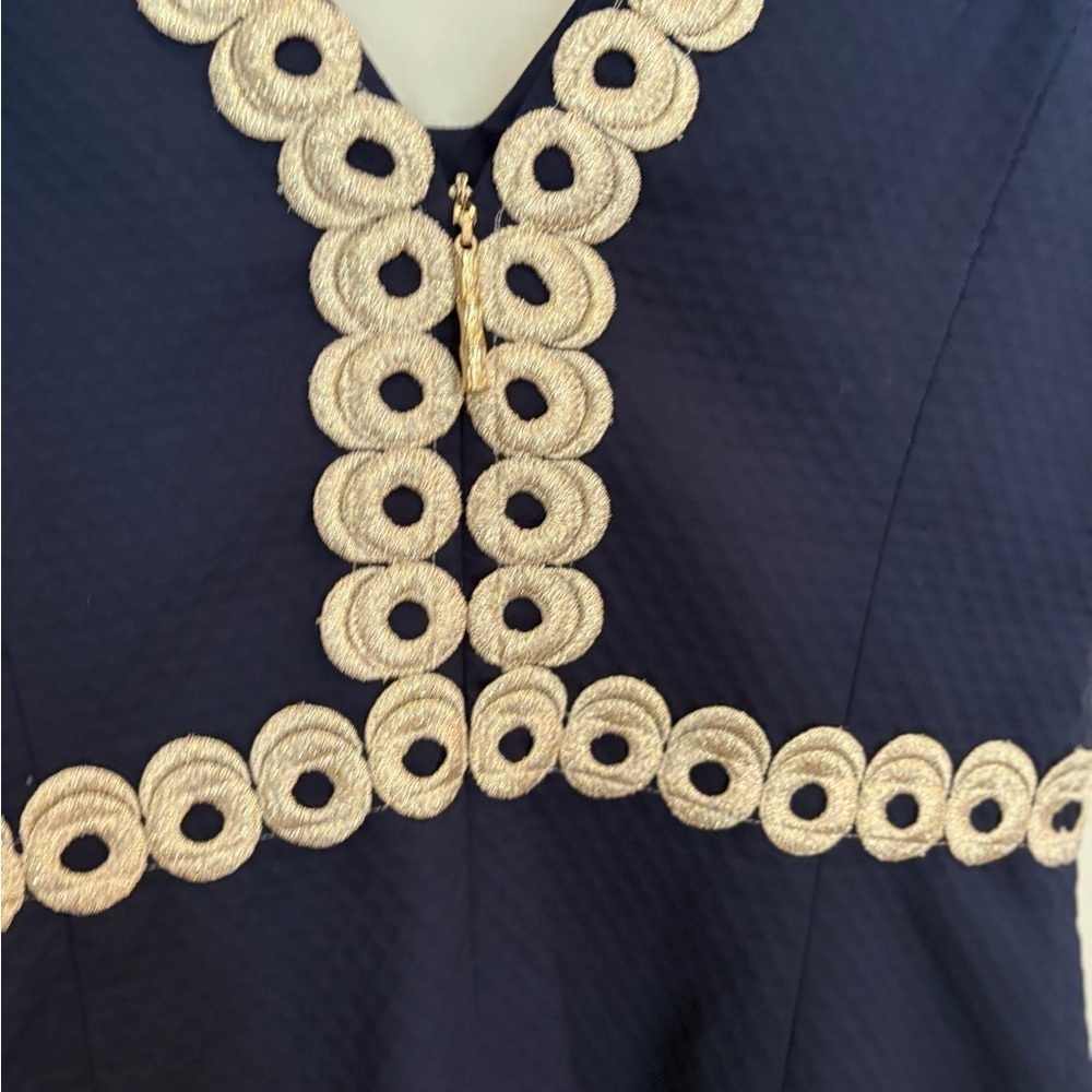 Lilly Pulitzer Esme Shift Dress Navy & Gold Classy Grecian Style  Size 4 - Picture 4 of 11